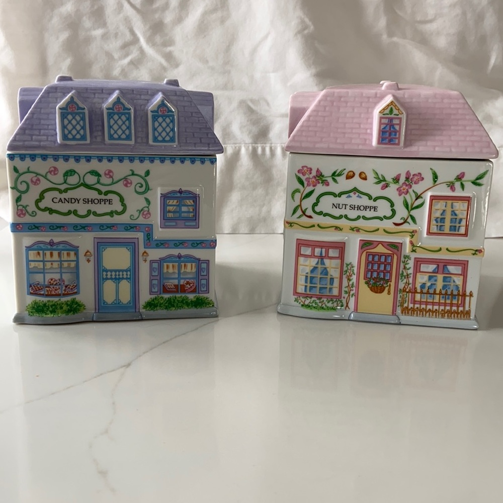 Vintage Village Lenox